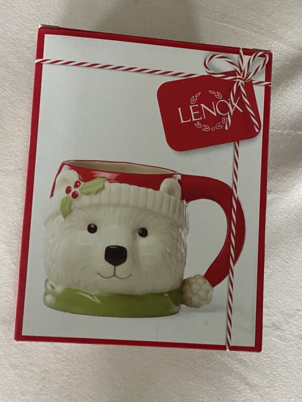 NWT Lenox Hosting the Holidays Figural Polar Bear Mug 16oz